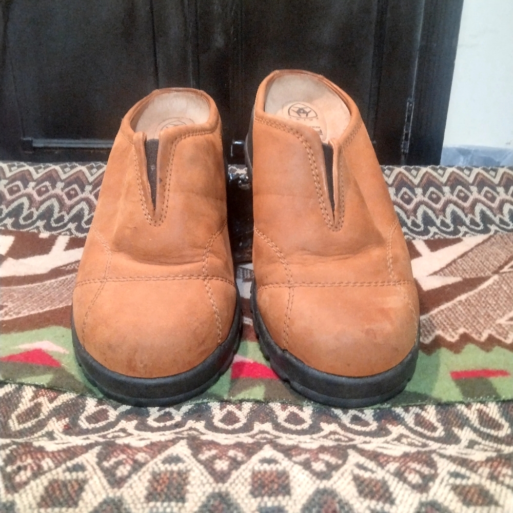 Ariat Women's Suede Mules